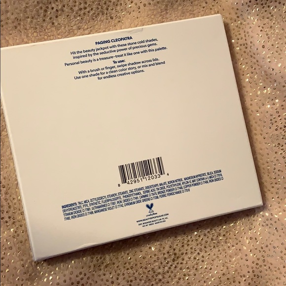 NIB beauty by popsugar palette - Picture 3 of 5